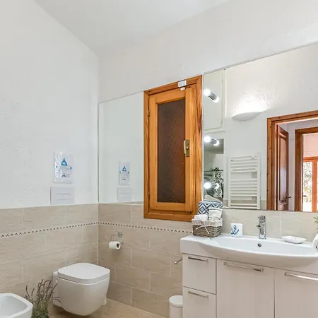 Oleandri 50m From Seashore - Happy ゴルフォ・アランチ