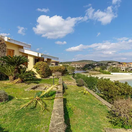 ヴィラ Oleandri 50m From Seashore - Happy