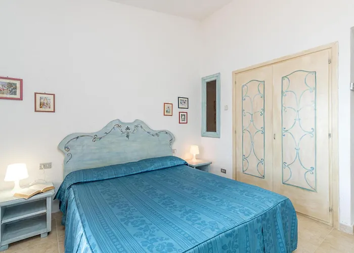 Oleandri 50m From Seashore - Happy * Golfo Aranci